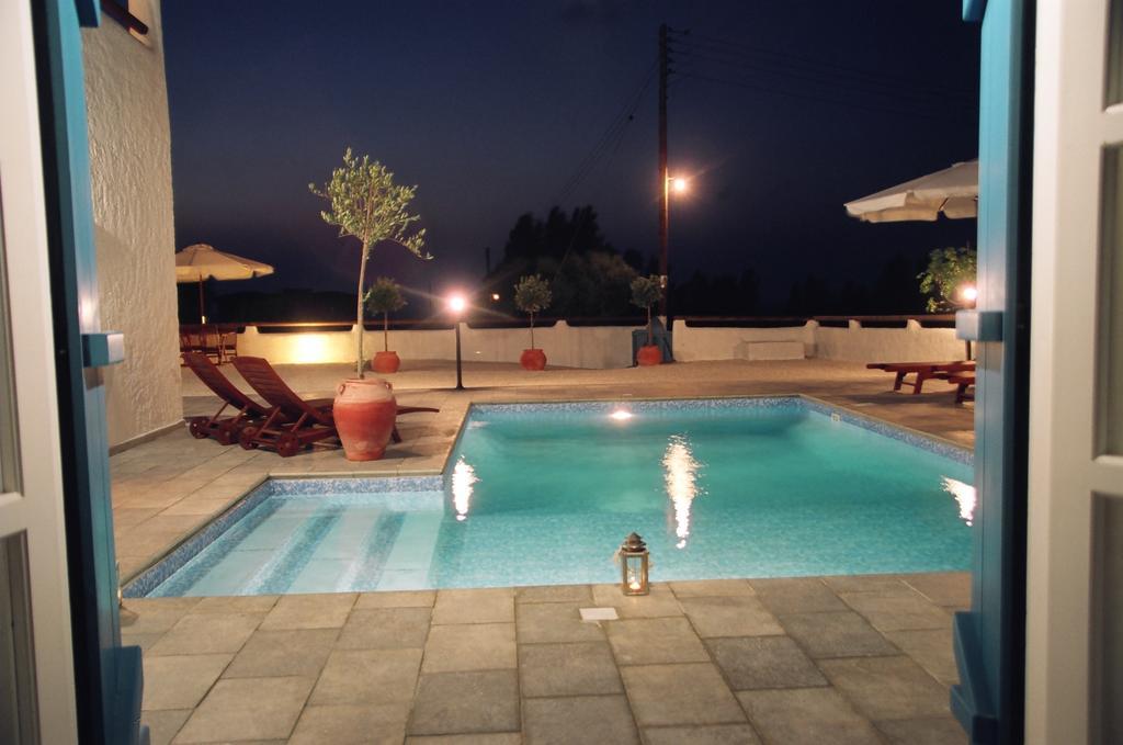 Votsalo Villa Pomos Phòng bức ảnh