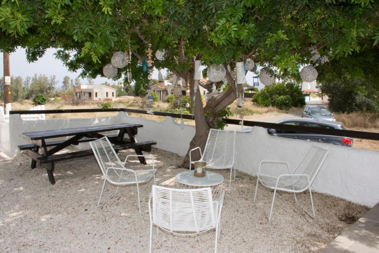 Votsalo Villa Pomos Ngoại thất bức ảnh