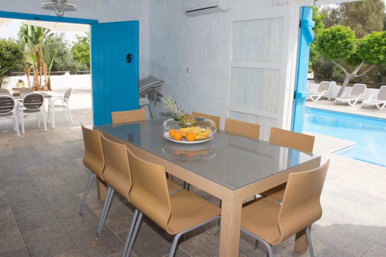 Votsalo Villa Pomos Ngoại thất bức ảnh
