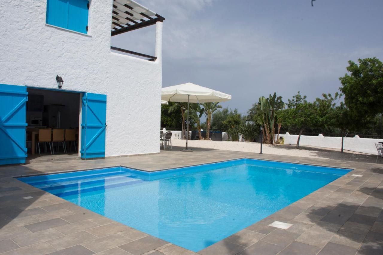 Votsalo Villa Pomos Ngoại thất bức ảnh