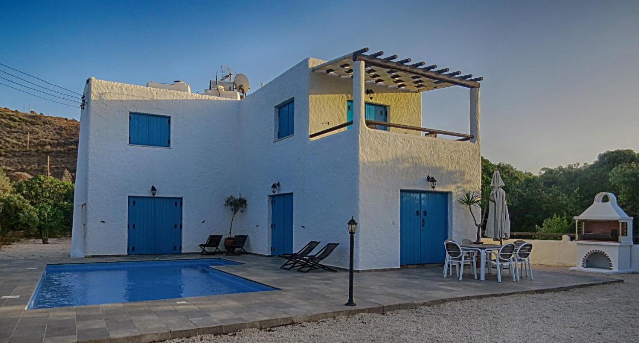 Votsalo Villa Pomos Phòng bức ảnh